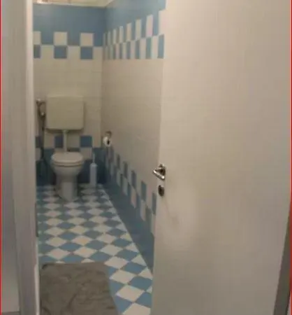 בית נופש Trilocale Con 2 Bagni E Garage Zona Lago לקו